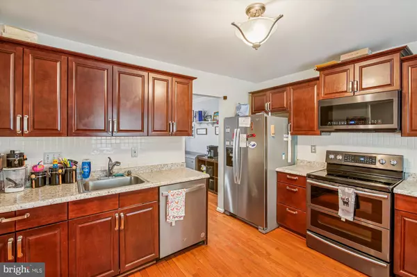 Woodbridge, VA 22192,2912 CAMBRIDGE DR