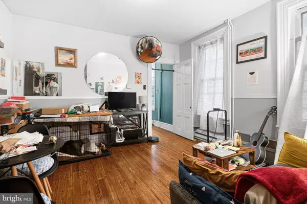 Philadelphia, PA 19130,2914 POPLAR ST