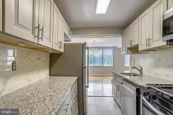 Rockville, MD 20852,10201 GROSVENOR PL #1006