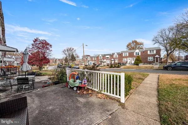 Glenolden, PA 19036,614 S GARFIELD AVE