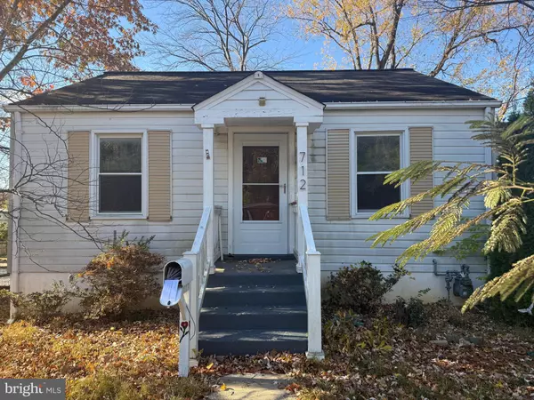 1712 N CULPEPER ST, Arlington, VA 22207