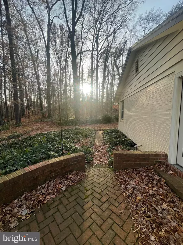 Fredericksburg, VA 22408,4004 LONGWOOD DR