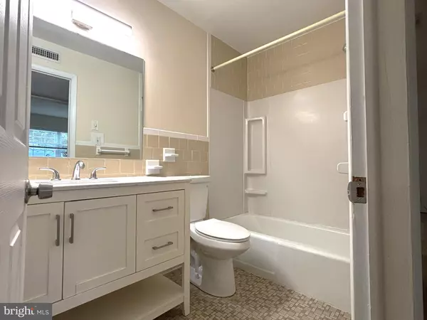 Catonsville, MD 21228,428 MONTEMAR AVE #C