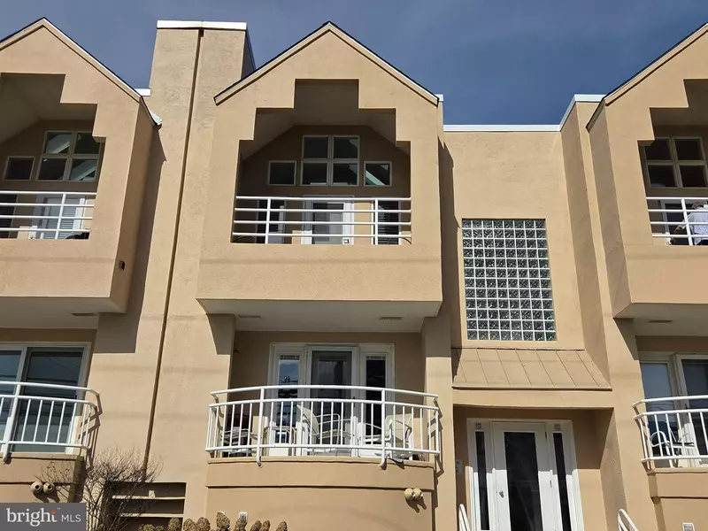 9101 ATLANTIC AVE #104, Margate City, NJ 08402