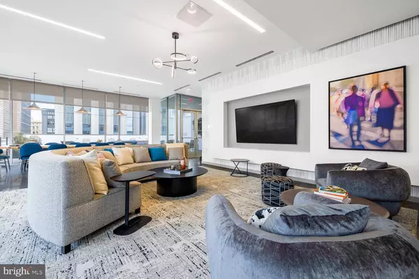 Philadelphia, PA 19107,1125 SANSOM ST #2B-622