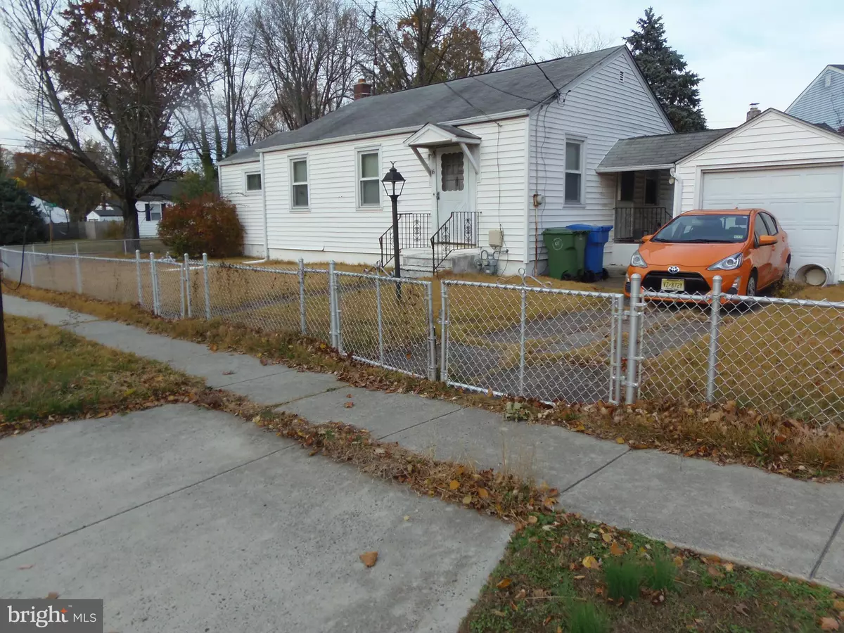 Cherry Hill, NJ 08034,16 CHURCHILL RD