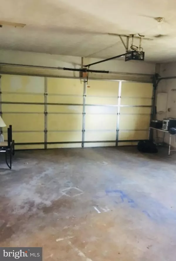 York, PA 17402,2875 CAMBRIDGE RD