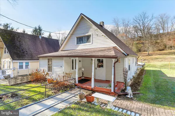 Cumberland, MD 21502,712 GOLDEN LN