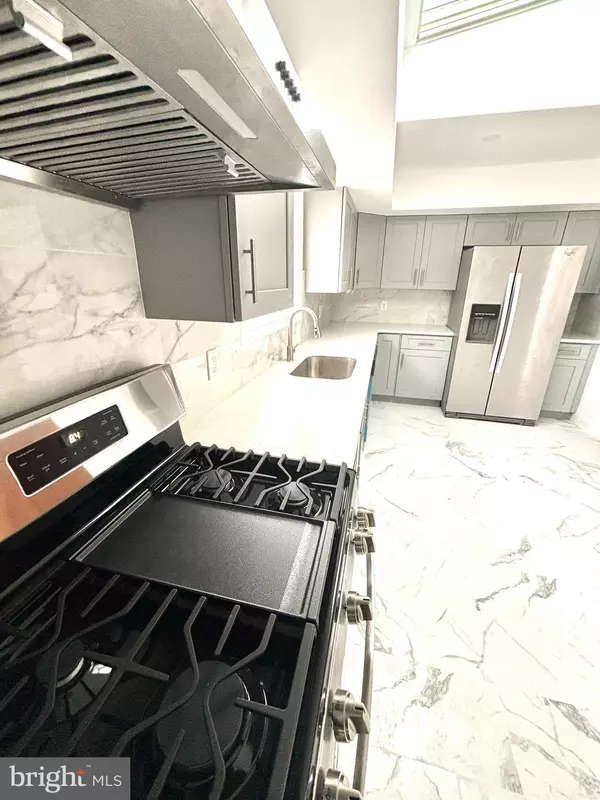 Philadelphia, PA 19135,7119 HEGERMAN ST