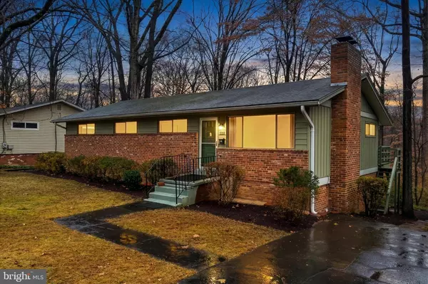 Fairfax, VA 22030,10118 SPRING LAKE TER