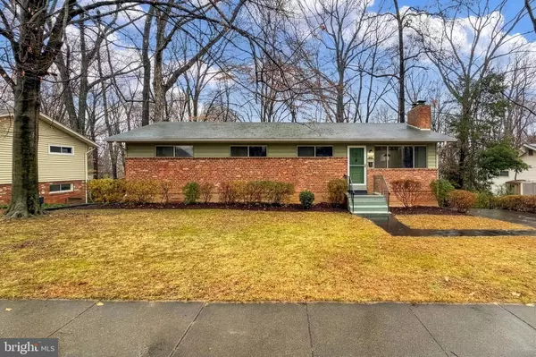 Fairfax, VA 22030,10118 SPRING LAKE TER