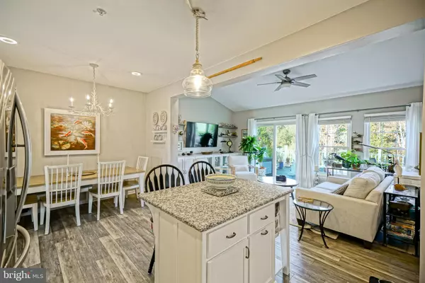 Ocean View, DE 19970,4 JOHN HALL DR