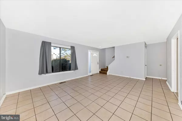 Montgomery Village, MD 20886,9989 RIDGELINE DR