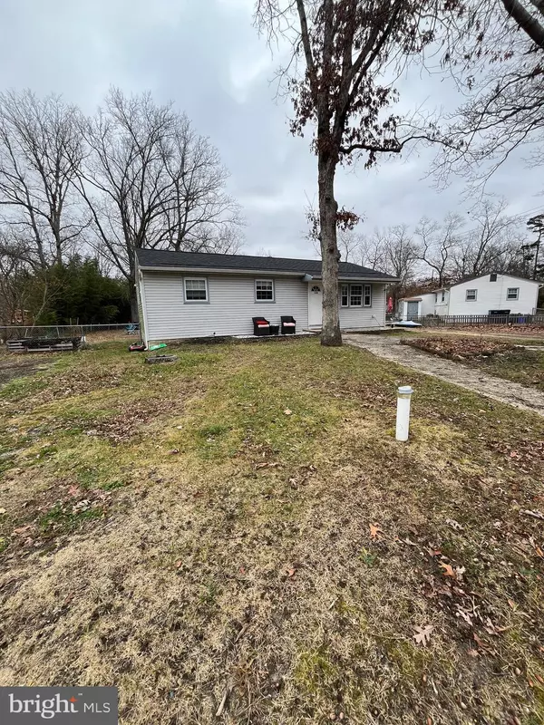 Williamstown, NJ 08094,110 E COLTON LN