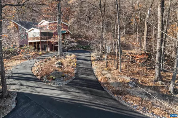 Crozet, VA 22932,6696 HIGHLANDER WAY