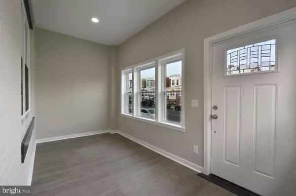 Philadelphia, PA 19143,914 S 54TH ST