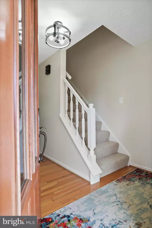 Centreville, VA 20120,5435 TREE LINE DR