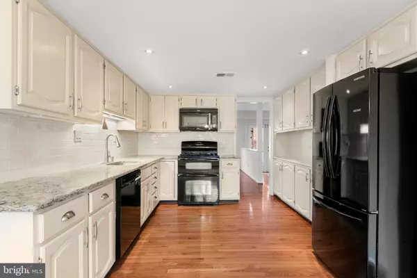 Chesterbrook, PA 19087,11 TREATY DR