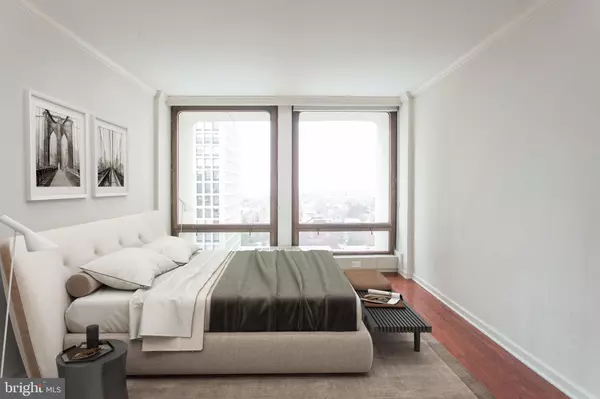 Philadelphia, PA 19106,200 LOCUST ST #9HN