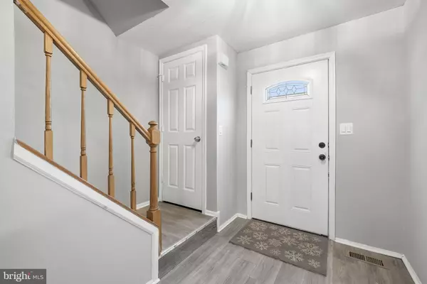 Woodbridge, VA 22192,12223 ALLSPICE CT