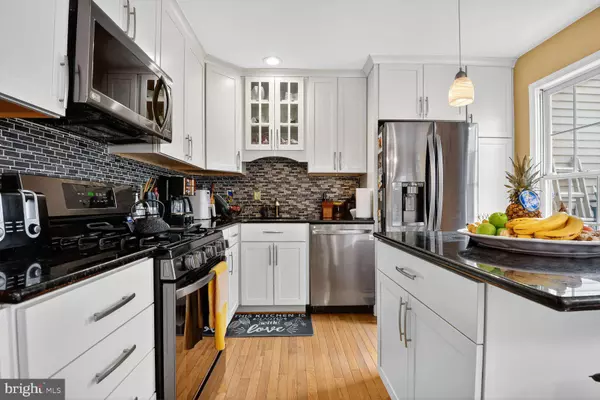 Centreville, VA 20120,14633 BATTERY RIDGE LN