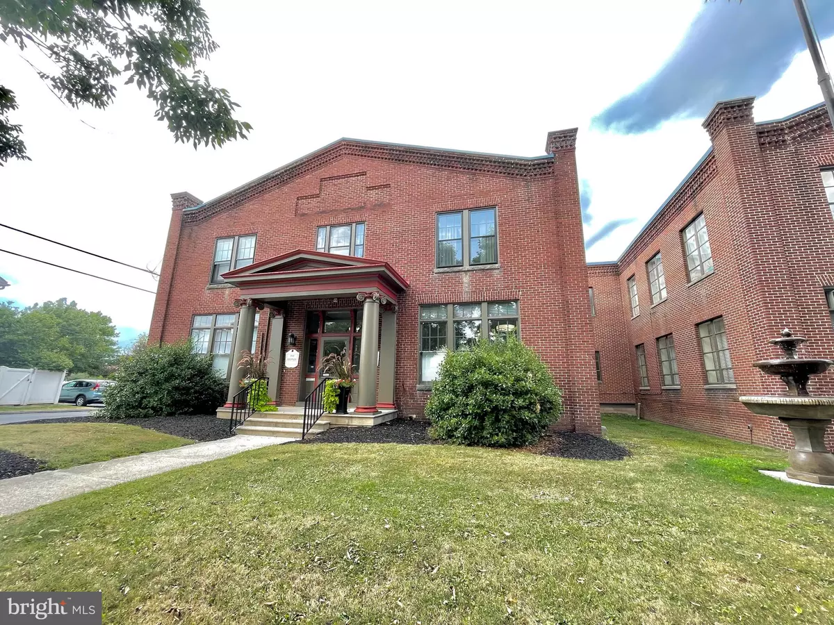 Gettysburg, PA 17325,302 YORK ST #APT B