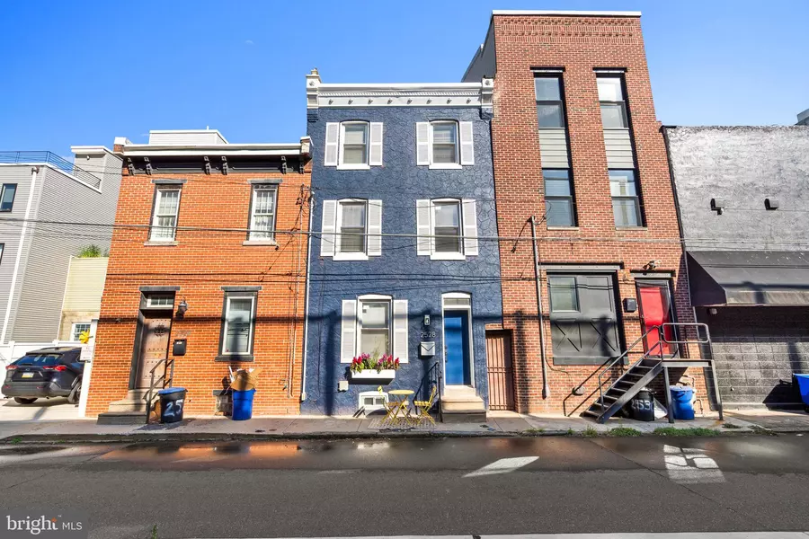 2528 EMERY ST, Philadelphia, PA 19125