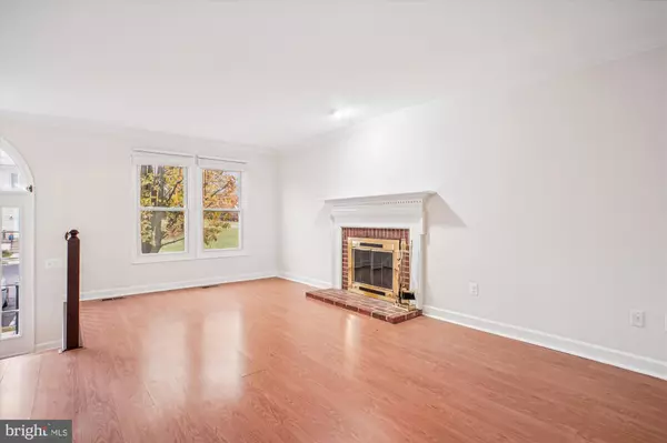 Alexandria, VA 22315,6154 JOUST LN