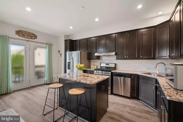 Haymarket, VA 20169,15981 MARSH PL