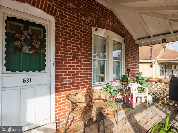 Coatesville, PA 19320,631 E CHESTNUT ST