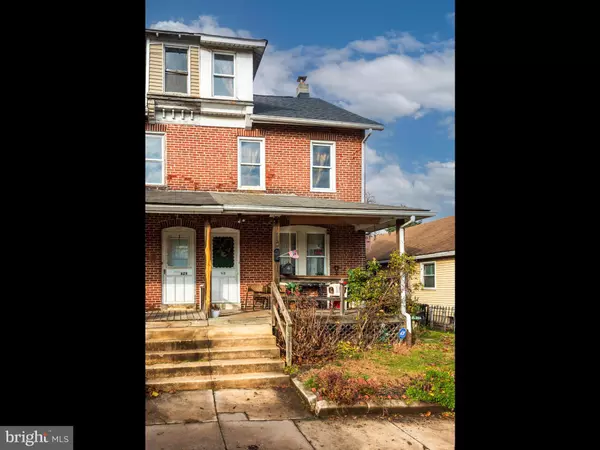 Coatesville, PA 19320,631 E CHESTNUT ST