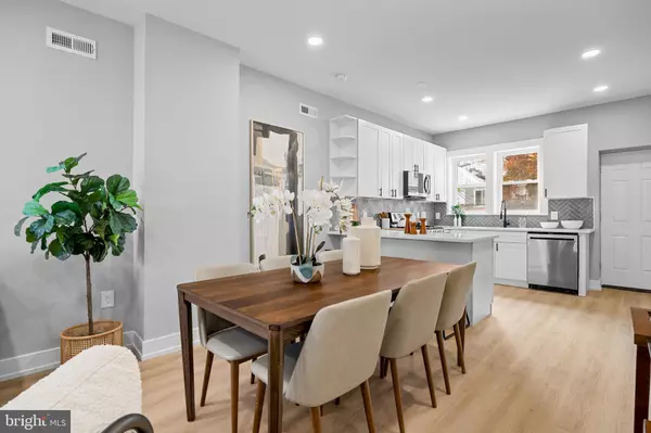 Philadelphia, PA 19143,1030 S FRAZIER ST