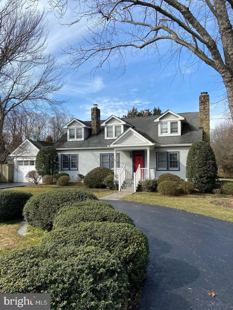 Mclean, VA 22102,1256 SPRING HILL RD