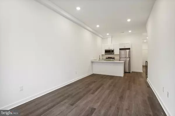 Philadelphia, PA 19121,2032 N 18TH ST