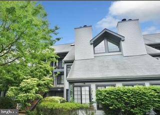 Alexandria, VA 22315,6000 ELLESMERE CT #B