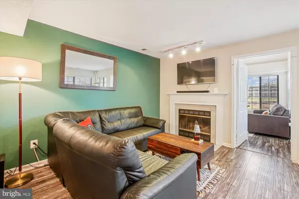 Alexandria, VA 22315,6000 ELLESMERE CT #B