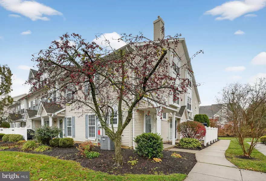 1404 WHARTON RD, Mount Laurel, NJ 08054