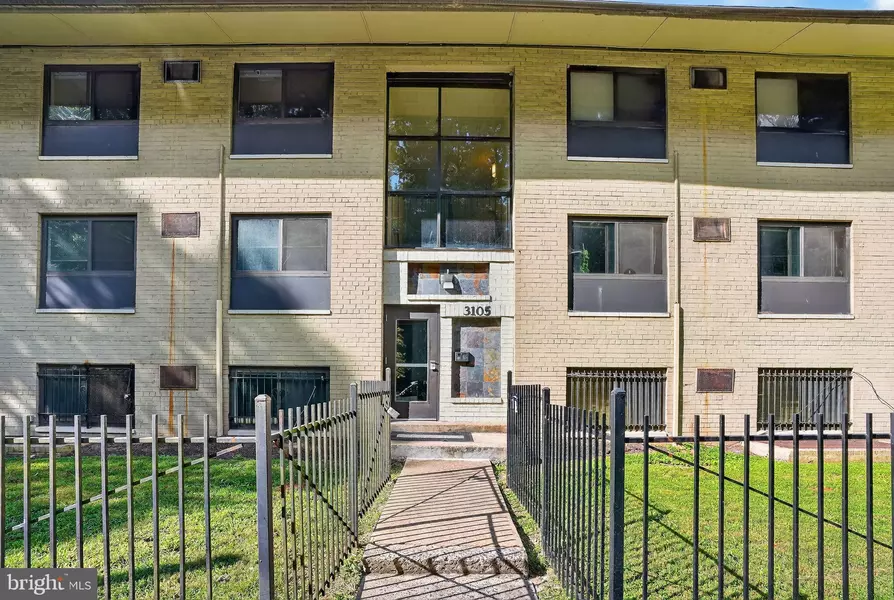 3105 NAYLOR RD SE #101, Washington, DC 20020