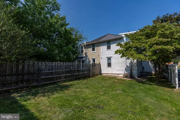 Wayne, PA 19087,334 E CONESTOGA RD