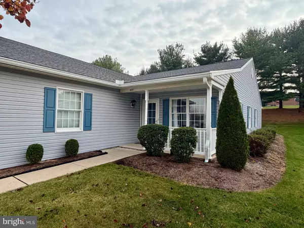 York, PA 17402,1012 HASTINGS BLVD #1012