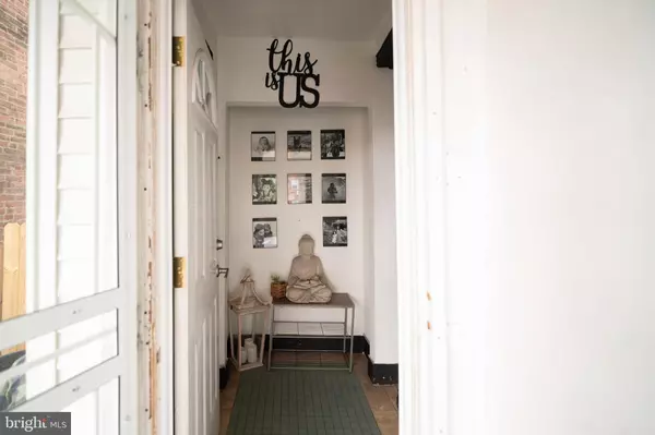 Philadelphia, PA 19135,5718 TULIP ST