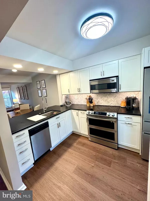 Arlington, VA 22206,2568-B S ARLINGTON MILL DR #B