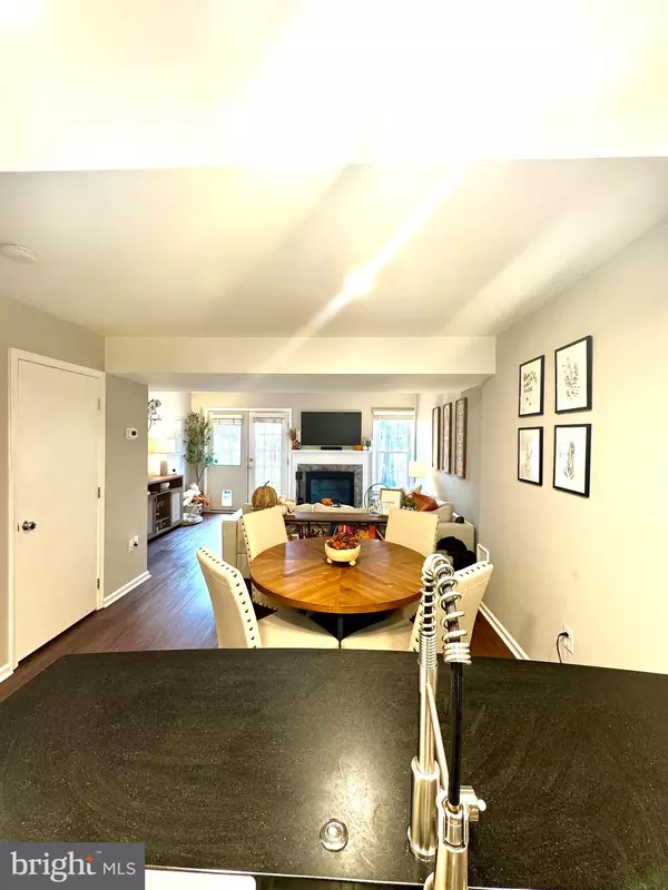 Arlington, VA 22206,2568-B S ARLINGTON MILL DR #B