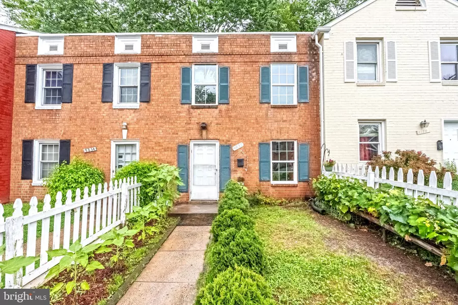 9832 BUCKNER RD, Manassas, VA 20110