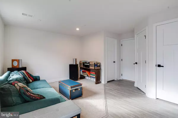 Middle River, MD 21220,6222 ISLINGTON ST