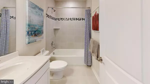 White Marsh, MD 21162,11279 DAVISAR RD #111