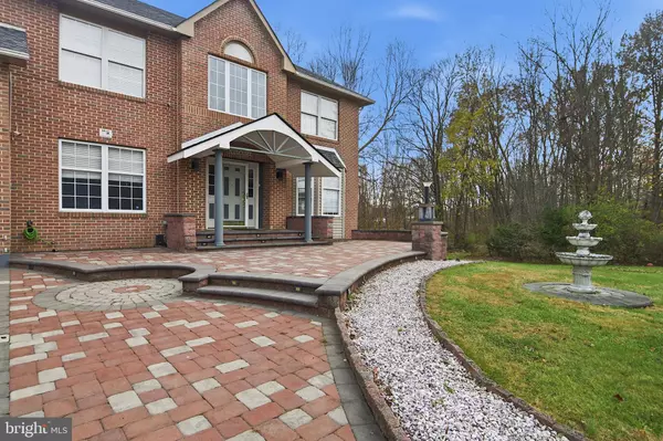 Bear, DE 19701,21 E MOYER DR