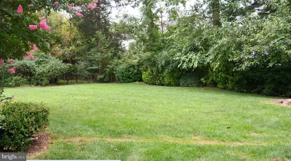 Mclean, VA 22101,6613 CHESTERFIELD AVE