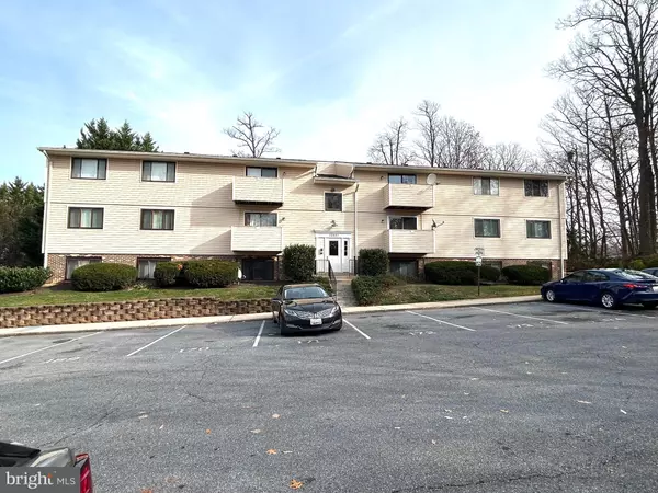 Germantown, MD 20874,12405 HICKORY TREE WAY #613