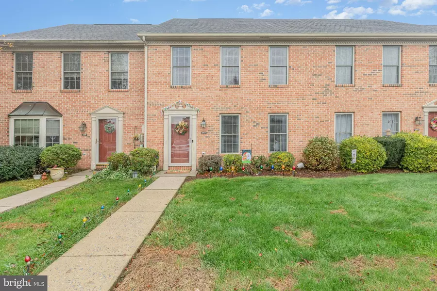 347 STONEHEDGE LANE, Mechanicsburg, PA 17055